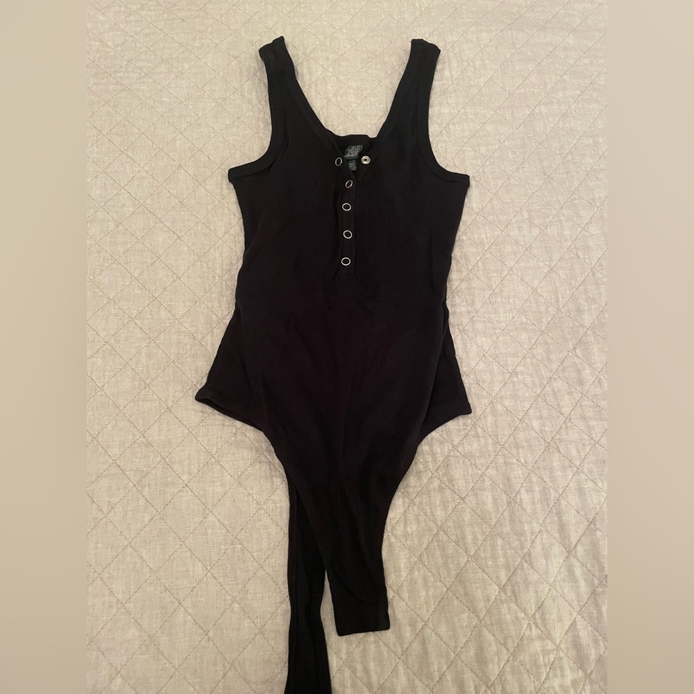 Ribbed bodysuit